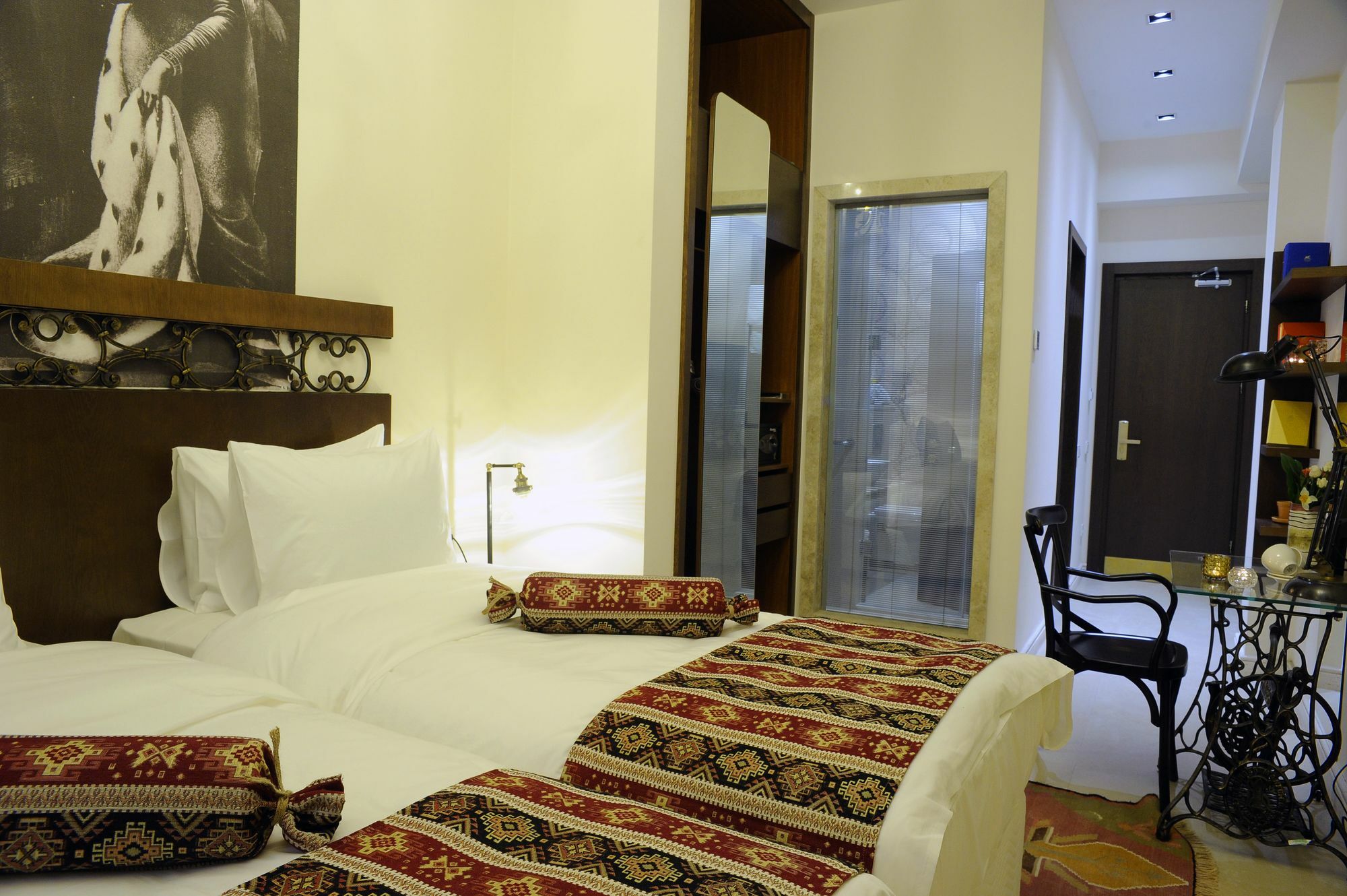 Badagoni Boutique Hotel Rustaveli ティビリシ エクステリア 写真